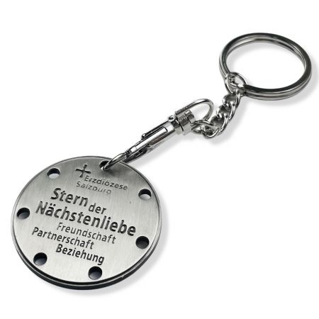 The die cast keychain offers a wide range of design possibilities.