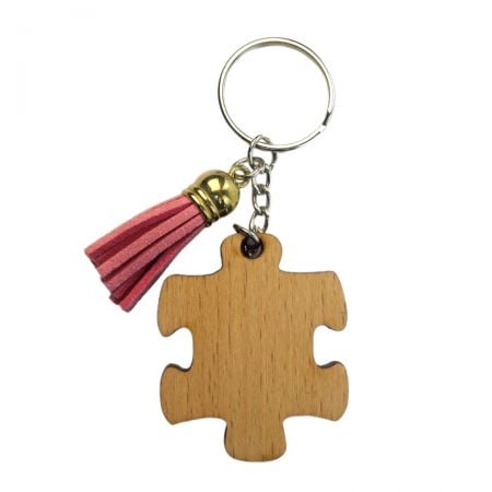 Experience the superior quality and unparalleled style that our personalized wooden keychains bring to your keys.