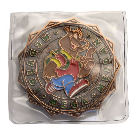 Packaging of custom geocoins.