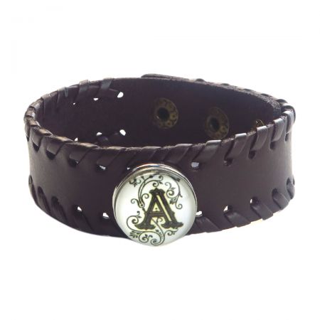 Tilpass tilbehøret ditt med snap-charms, og uttrykk din unike historie med hvert klikk.