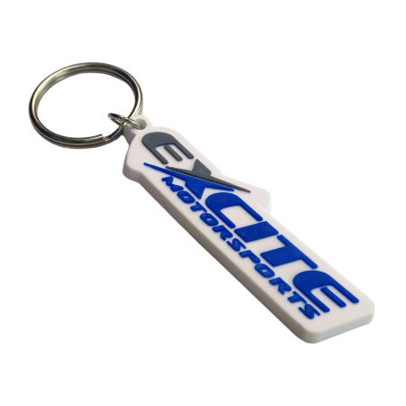 Uttryck kreativitet genom att välja en bokstavsnyckelring som speglar din unika stil.