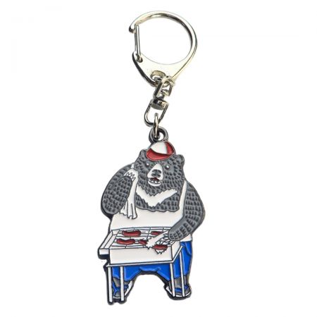 Lendítsd meg a mindennapi fontos dolgaidat egy elegáns és személyre szabott fém kulcstartóval.