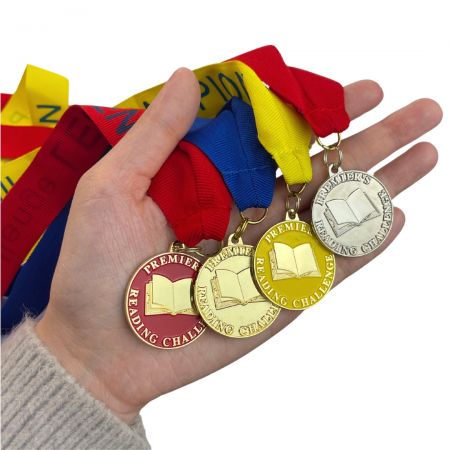 Medalhas personalizadas do Desafio de Leitura do Premier.