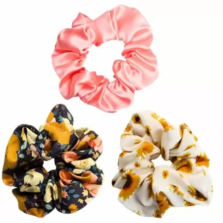 Custom Brand Hair Scrunchy - Our factory produces high-quality scrunchies in a variety of colors and styles.