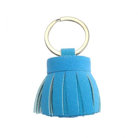 Each leather tassel keyring can be paired with different metal keychain.