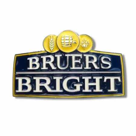 Unsere maßgeschneiderten Autoembleme werden mit höchster Qualität unter Verwendung traditioneller Methoden hergestellt.