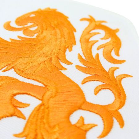 Skræddersyet 3D broderi.