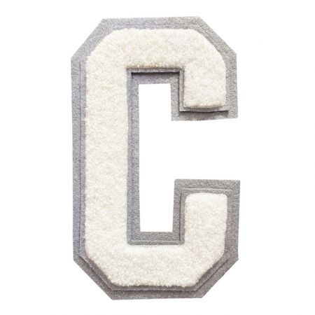 Benutzerdefinierte Chenille-Patches im Großhandel.