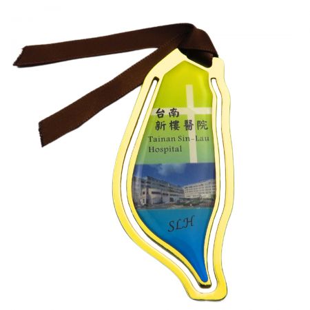 Personalisera bokmärken med anpassade bilder, färger och material för en unik touch.