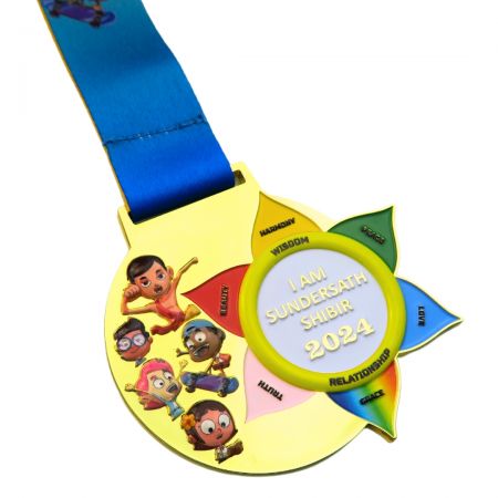 Fang intrikate detaljer med en tilpasset 3D-medalje, perfekt for spesielle anerkjennelser.