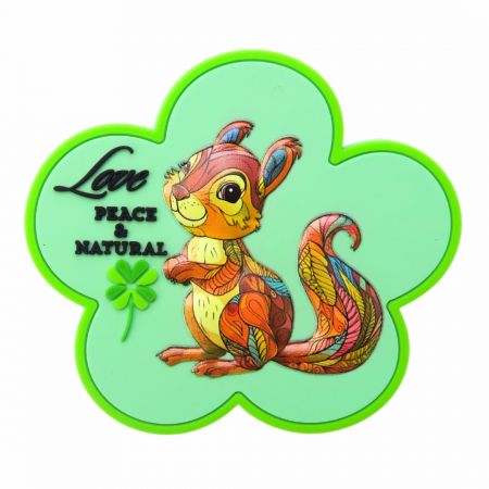 UV-tulostus räätälöidyissä kumipäällysteissä parantaa suunnitelmiasi terävillä, haalistumattomilla väreillä.