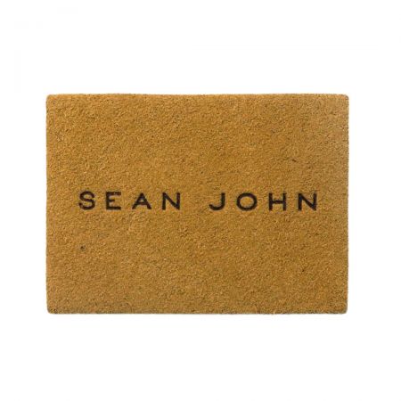 Tapasztalja meg a velúr bőr prémium minőségét, amely bársonyos felületéről és sima textúrájáról ismert.