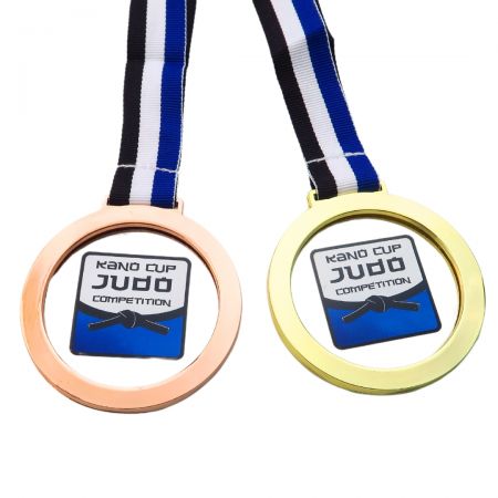 Open Design Custom Logo Acrylic Medallions - Acrylic medallions make excellent awards for sports competitions and academic achievements.