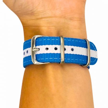 Finns i olika färger och designer, nylon klockremmar är perfekta för att anpassa din stil.