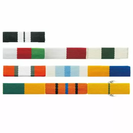 Индивидуальные подставки для военных лент.