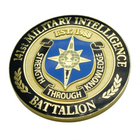 パーソナライズされた金貨をカスタマイズします。