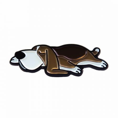 A vállalkozások egyedi kitűzőket használnak a márkaépítés, események népszerűsítésére vagy mint munkavállalói elismerési tárgyakat.