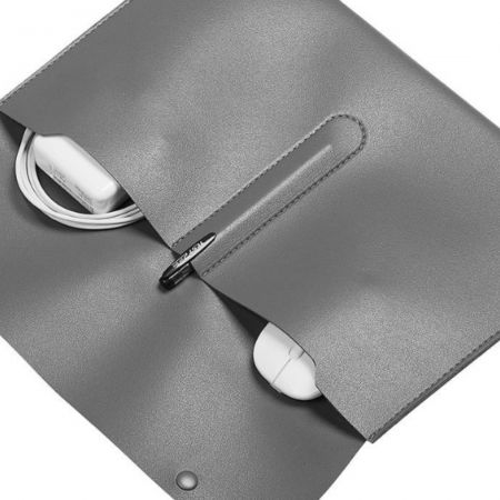 کیفهای لپتاپ برای محافظت از لپتاپها در برابر خراش، گرد و غبار و ضربههای جزئی طراحی شدهاند.