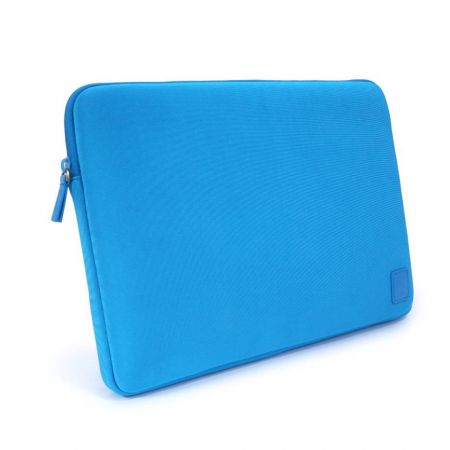 کیفهای لپتاپ سفارشی میتوانند با مواد بادوام و الگوهای شیک برای شخصیسازی طراحی شوند.