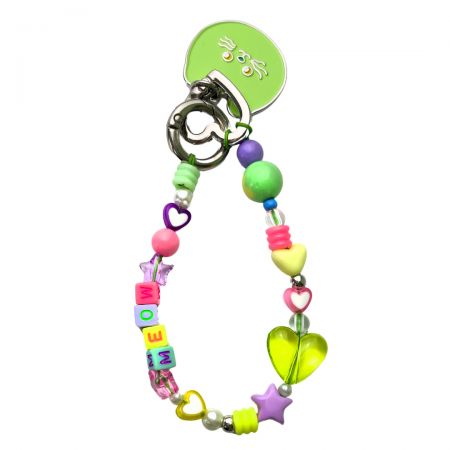 Helmillä varustetut puhelinremmit yhdistävät toiminnallisuuden ja muodin, mikä tekee puhelimista helpompia kantaa tai pitää.