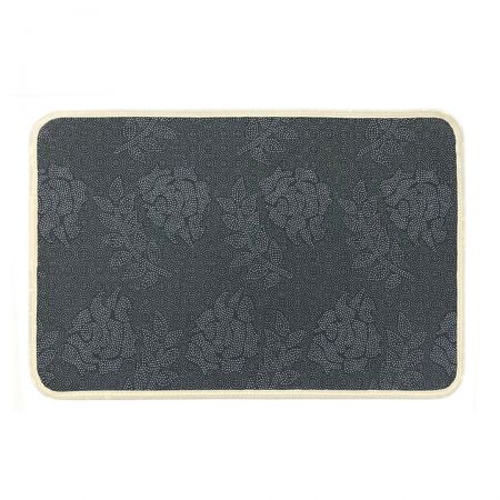 Mukautettu kylpyhuoneen matto on loistava tapa lisätä henkilökohtaista kosketusta samalla kun varmistetaan mukavuus ja toiminnallisuus.