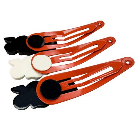 Personalisierte Haarklammern.