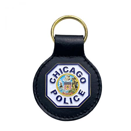 Sotilasmerkki on kunnian ja saavutuksen symboli, jota usein kantavat ylpeydellä univormuissa.