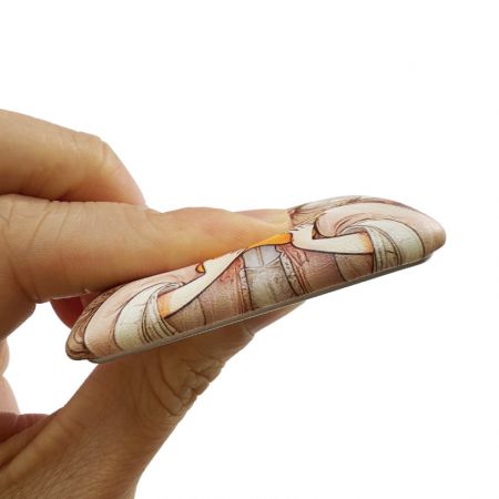 맞춤형 애니메이션 핀백 버튼.