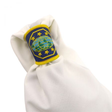 Aangepaste scout halsdoek woggle.