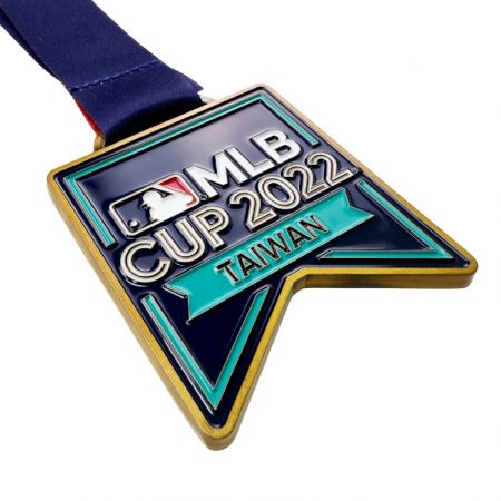 Egendefinert baseballmedalje.