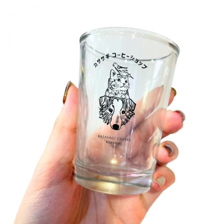 Design egendefinerte interessante shotglass med kreative former og farger.