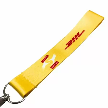 Mukautetut lyhyet ranneketjut ovat täydellisiä kompaktin ja tyylikkään käytön kannalta.