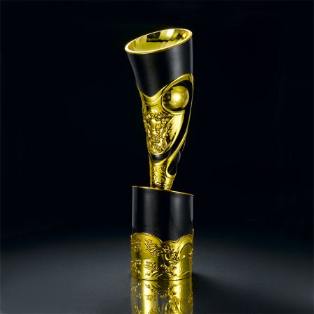 カスタムトロフィーは、あらゆるイベントにパーソナライズされたタッチを提供します。