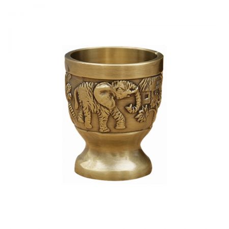 Mukautetuissa matkamuistokupissa voi olla kaupungin maamerkkejä tai logoja.