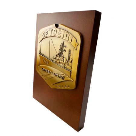 Individuelle Marineplakette.