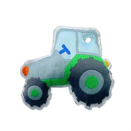 Los llaveros tejidos personalizados añaden una textura única a tu marca.