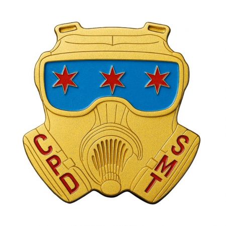 실제 영웅을 기리기 위해 제작된 맞춤형 소방관 챌린지 코인.