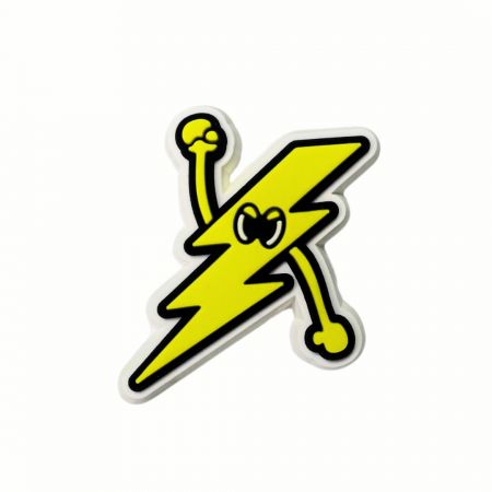 Personlige pin-badges er populære for klubber, lag og spesielle anledninger.