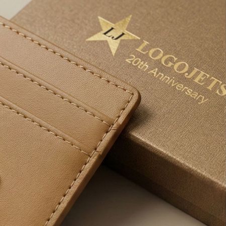 Egyedi kis hitelkártya tárca.