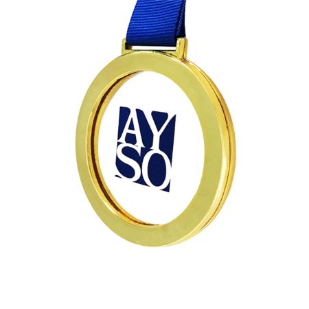 Avtagbar sinklegering med akrylmedalje - Metallrammet akrylmedalje