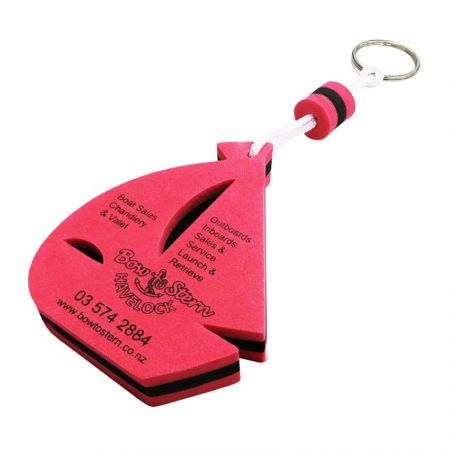 O chaveiro EVA pode ajudá-lo a encontrar chaves sem esforço quando você pratica esportes aquáticos.