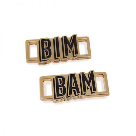 कस्टम जूते की लेस चार्म उनकी टीम भावना या उनके चरित्र को दिखा सकते हैं।