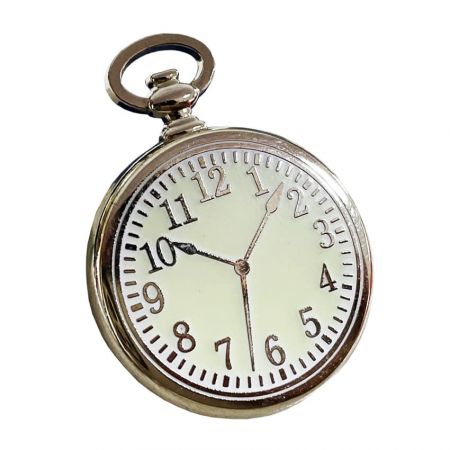 Вы можете прикрепить светящийся значок на лацкан, куртку, шляпу или рюкзак.