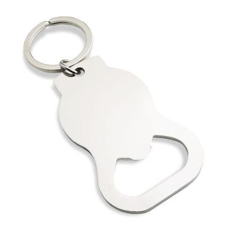 SDGs Bieröffner-Schlüsselanhänger auf der Rückseite.