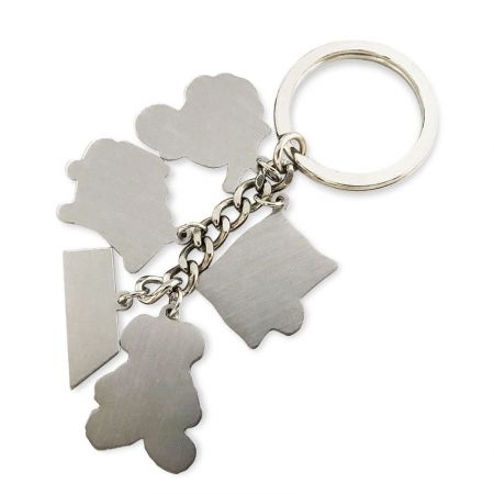 로고 키 체인은 모든 행사에서 뛰어난 선물로 사용됩니다.