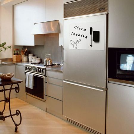 Køleskabsmemo-pladen er velegnet til mange husholdninger, skoler eller kontorer.