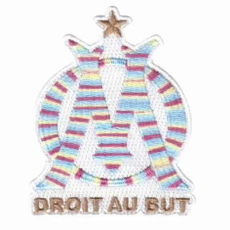 Добавьте нотку яркости в ваши заплатки с широким выбором цветных ниток.