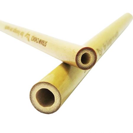 The bamboo drinking straws are washable and reusable.