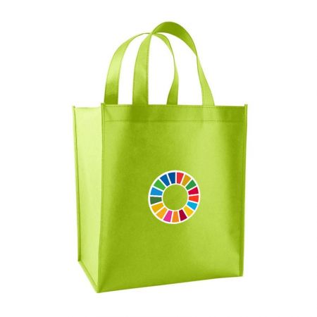The non woven fabric bags are great promotional item for schools.