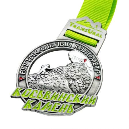 La médaille de marathon virtuel a été un grand succès depuis 2020.